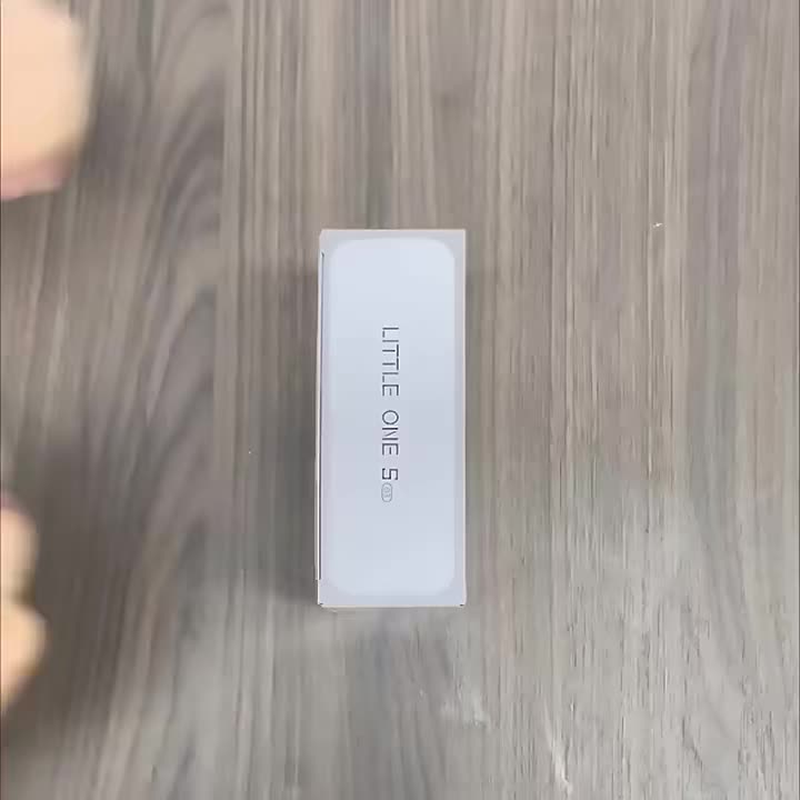Suport gravitațional auto pentru telefon, montare pe aerisire