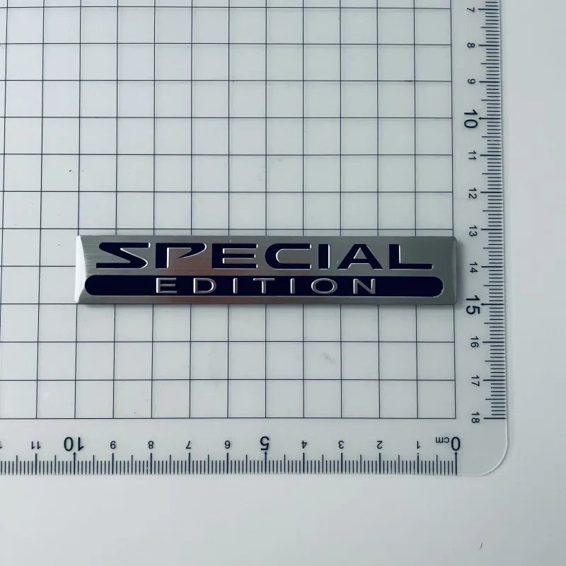 Emblemă auto metalică 3D din aluminiu „Limited Edition”