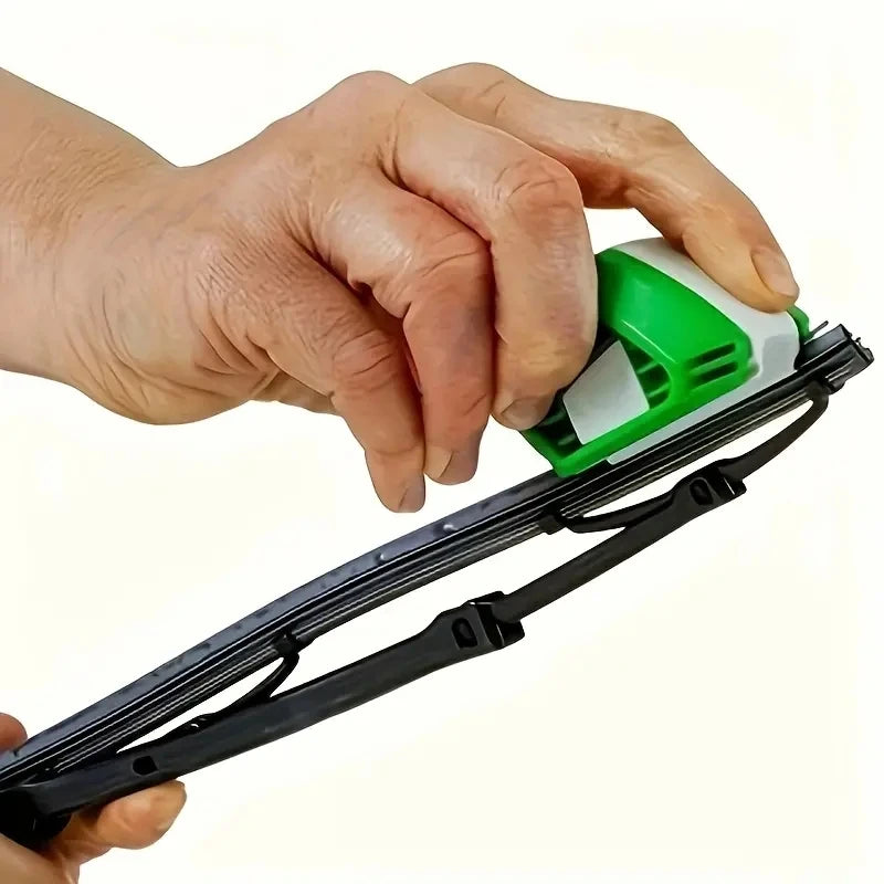 Unealtă universală pentru repararea ștergătoarelor auto