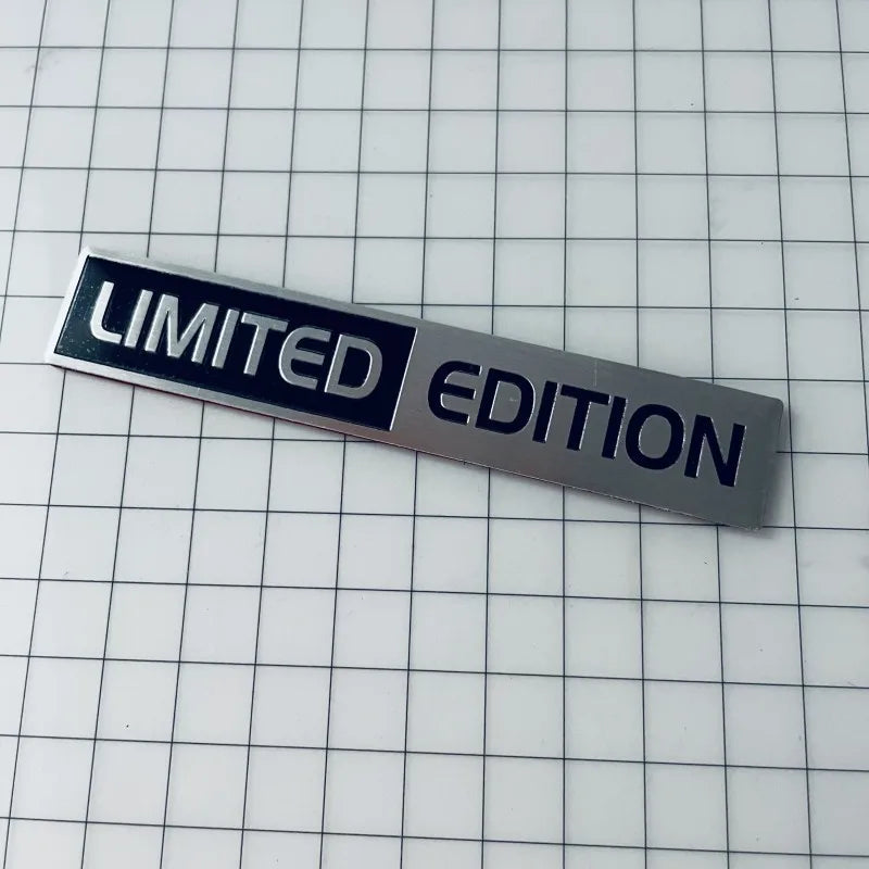 Emblemă auto metalică 3D din aluminiu „Limited Edition”