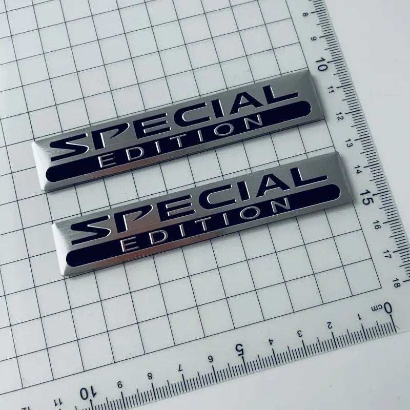 Emblemă auto metalică 3D din aluminiu „Limited Edition”