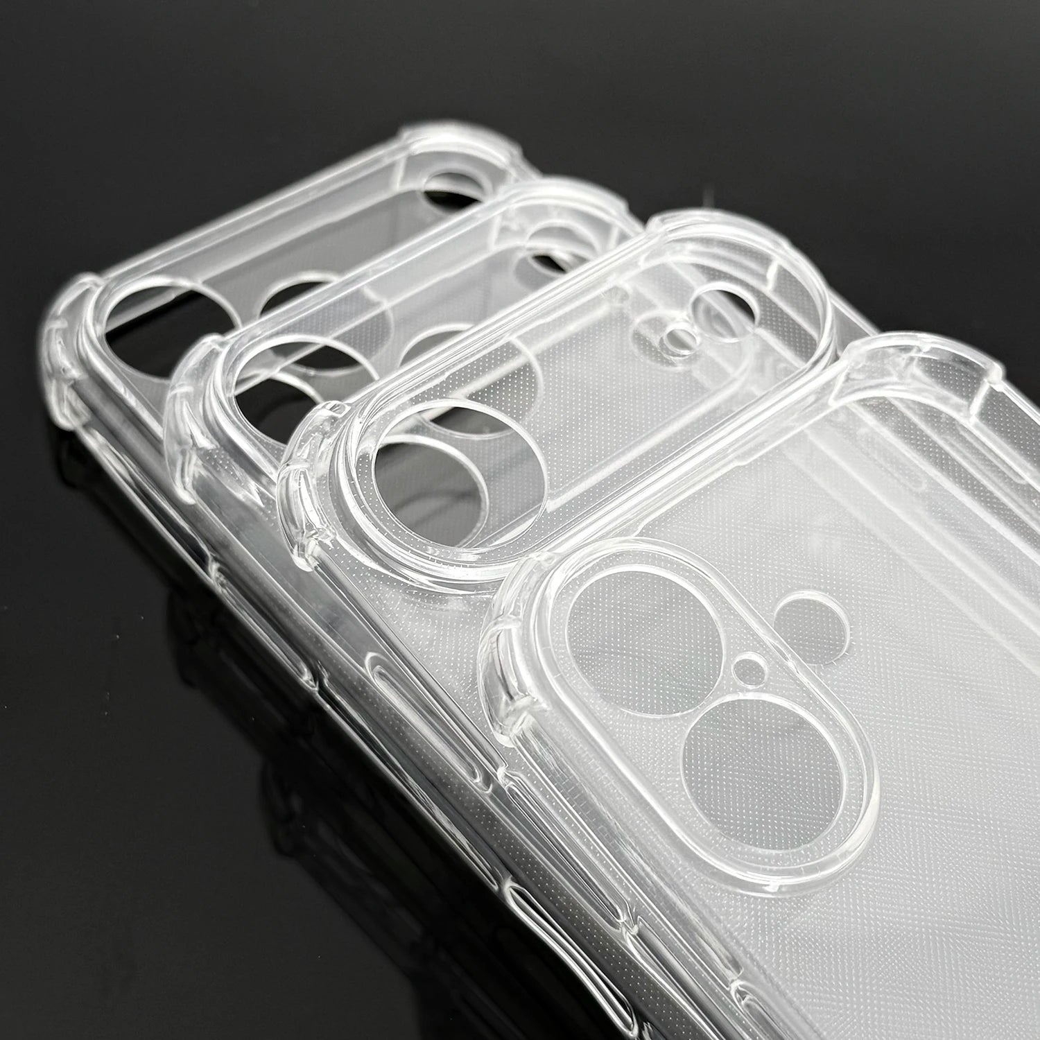 Husă transparentă antișoc pentru iPhone 17