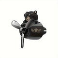 Odorizant auto magnetic cu design urs pilot și elice rotativă